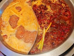 养颜番茄锅-沸炉重庆老火锅(军事博物馆店)