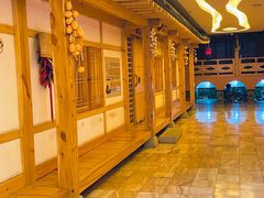 -恒坤北纬42度温泉洗浴(公园路店)