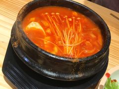 泡菜豆腐汤-喜来稀肉(北外滩白玉兰广场店)