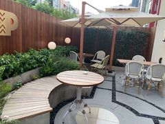 景观位-Peet's Coffee皮爷咖啡(大学路店)