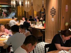 -耶里夏丽·丝路国际新疆菜·清真食品(徐汇南丹东路臻选店)