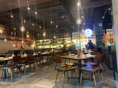 大堂-Carbon莫卡哆·意大利复古集市餐厅(杭州大厦店)