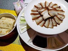柏木熏肉-满乡小馆
