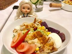 鸡肉温泉蛋沙律斑五谷杂粮-打趸BTC·Breaktime cafe(北京路店)