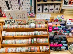 -猫的天空之城概念书店(印象城购物中心店)