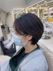 -十六番发型师事务所