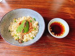 牛油果拌饭-小食院简餐厅