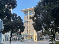 -金陵中学(河西分校)