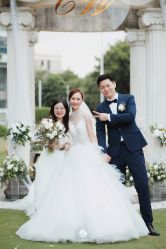 -予白婚纱礼服馆
