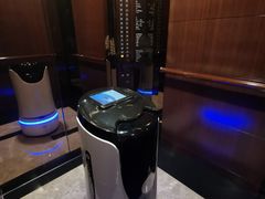 -上海龙之梦万丽酒店