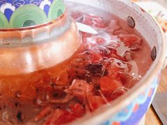 苏尼特极品羔羊肉-毛辣果·贵州红酸汤牛肉火锅(西单店)