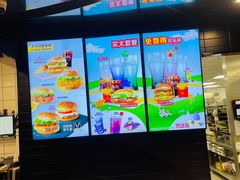 -麦当劳(北苑秋实路店)
