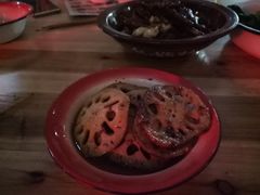 -老三样·美食研究中心(世贸路店)