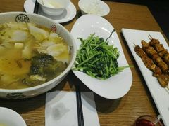 -菩提树·素食餐厅(汇智国际商业中心店)