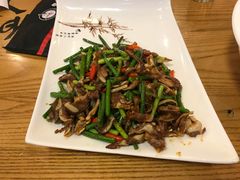 -鲁小三·大骨自助(金山总店)