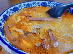 -叶新小吃店(来凤小区总店)