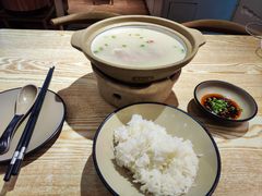 -叁煨蹄花·下饭盐帮菜(人民广场店)