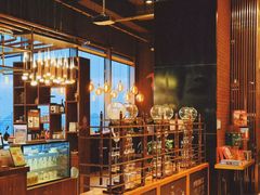 -半山书局(新世纪商城店)