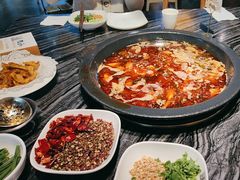 -老船舫·现做活鲜鱼馆(东郊记忆店)