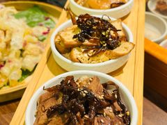 -良米山·云南野生菌过桥米线(上海首店)