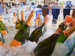 -AZUR聚(香格里拉饭店)