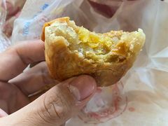 蛋黄月饼-巢娭毑月饼店(洞井路店)