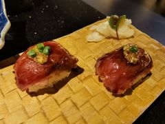 牛肉寿司-上井料理黑金店(IFS国金中心店)