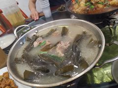 -山间农家