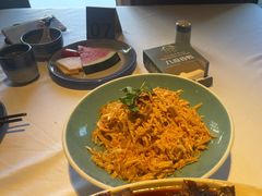 -八府香鸭·啫啫煲(华山路店)