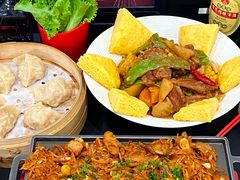 -红东阁东北菜烤肉酒馆(CROSS万象汇店)