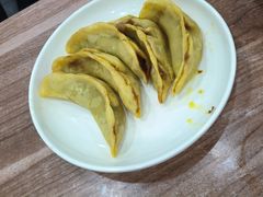 -草桥清真牛肉锅贴扁食店