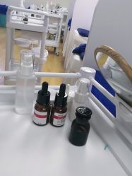 -蕾特恩专业祛痘