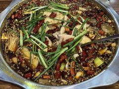 -乡土特色.冷锅鱼.牦牛肉汤锅