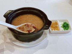 -景月阁空中食府(希尔顿酒店)