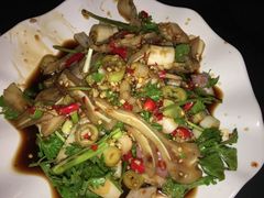 -二孃鸡爪爪(东郊记忆店)