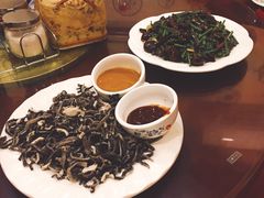 松蘑-高晓山馅饼店(牛庄百年店)