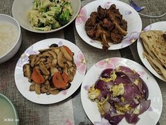 -天鹅到家·保姆月嫂育儿嫂(朝阳店)
