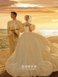 -纪梵希旅拍婚纱摄影(大连总店)