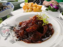 -七的湖·晚芳亭·阳澄湖农家菜·大闸蟹(莲花岛店)