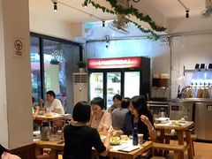 大堂-木屋烧烤(南新店)