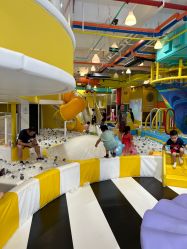 -泛尼尼儿童乐园(文化广场店)