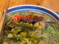 -云阿蛮云南生烫牛肉米线(奉贤路店)