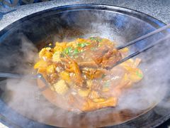铁锅炖排骨鸡脚-山里屯铁锅炖(哈尔滨中央大街店)