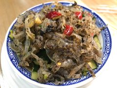 麻辣鱼皮拌青瓜-遇见甜品站(魁奇店)