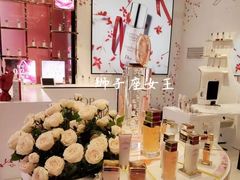 -Dior迪奥(上海世茂广场店)