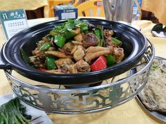 岭南土鸡煲-胖哥八兄弟大排挡(植村店)