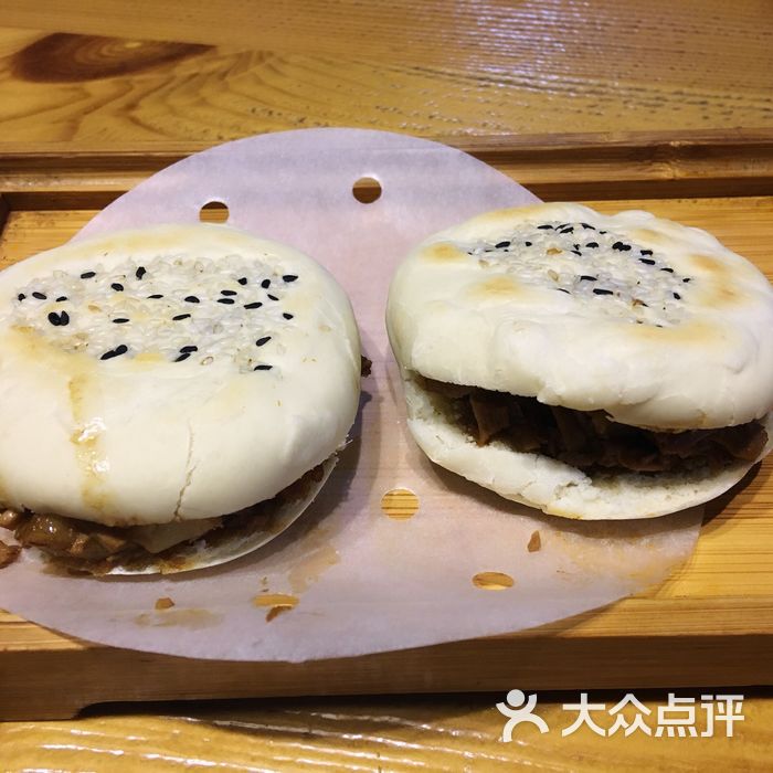 迷你肉夹馍                 _安男           莫个人的狗腿子