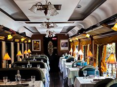 -火车头法国西餐厅