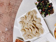 水饺-墨脱石锅椰子鸡•香草鸭•东山羊(大东海店)