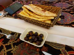 餐前馕-Old Ottoman Cafe & Restaurant